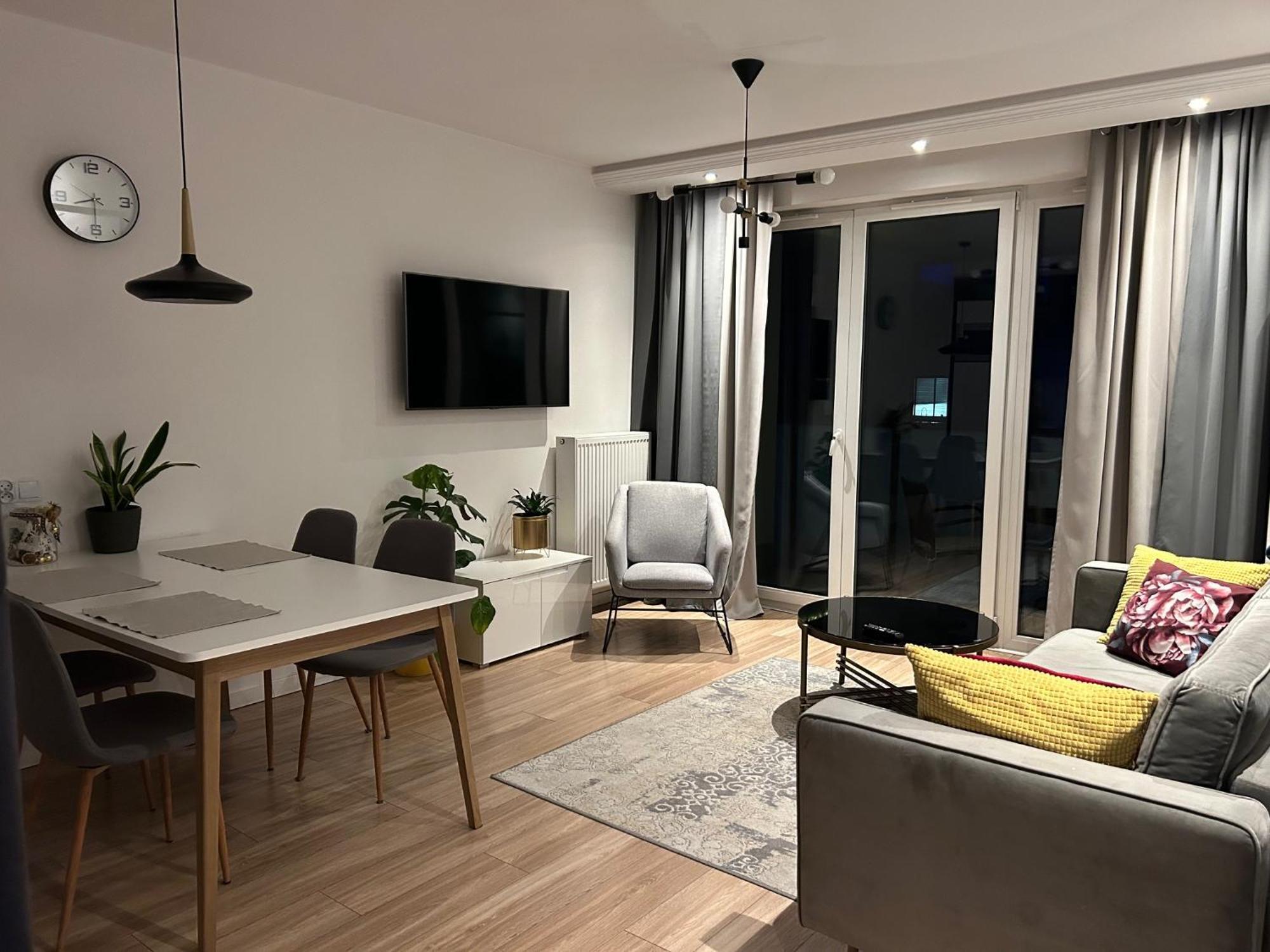 Nowy Apartament W Okolicach Centrum 시에들체 외부 사진