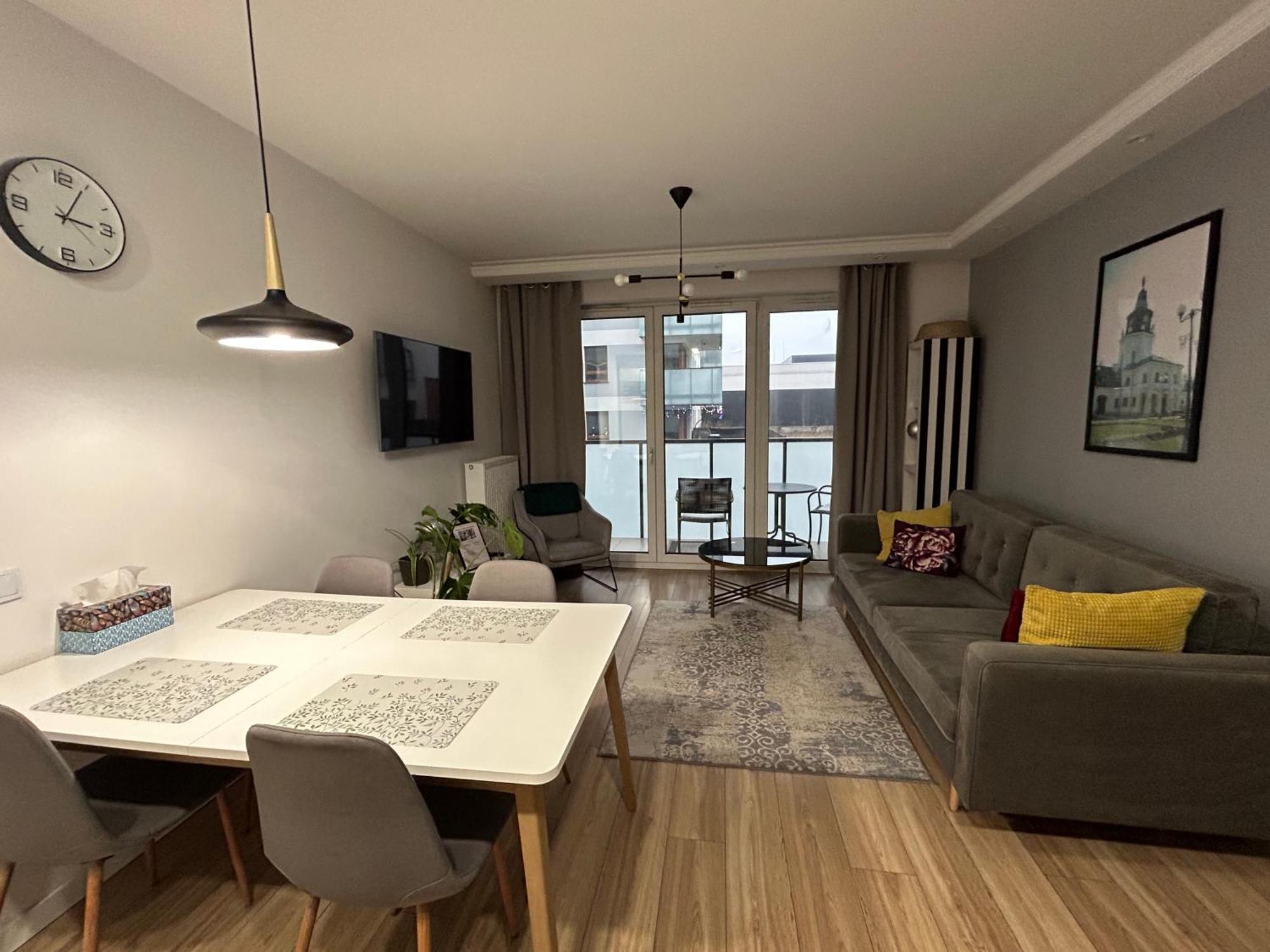 Nowy Apartament W Okolicach Centrum 시에들체 외부 사진